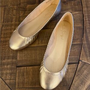 Brand new! Lilly Pulitzer Kristi Gold Ballet Flats 6.5